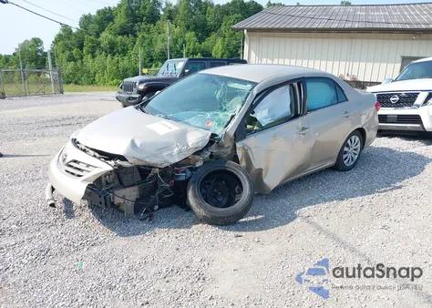 2013 Toyota Corolla S/Le из США, поврежденный, VIN 5YFBU4EE5DP197722